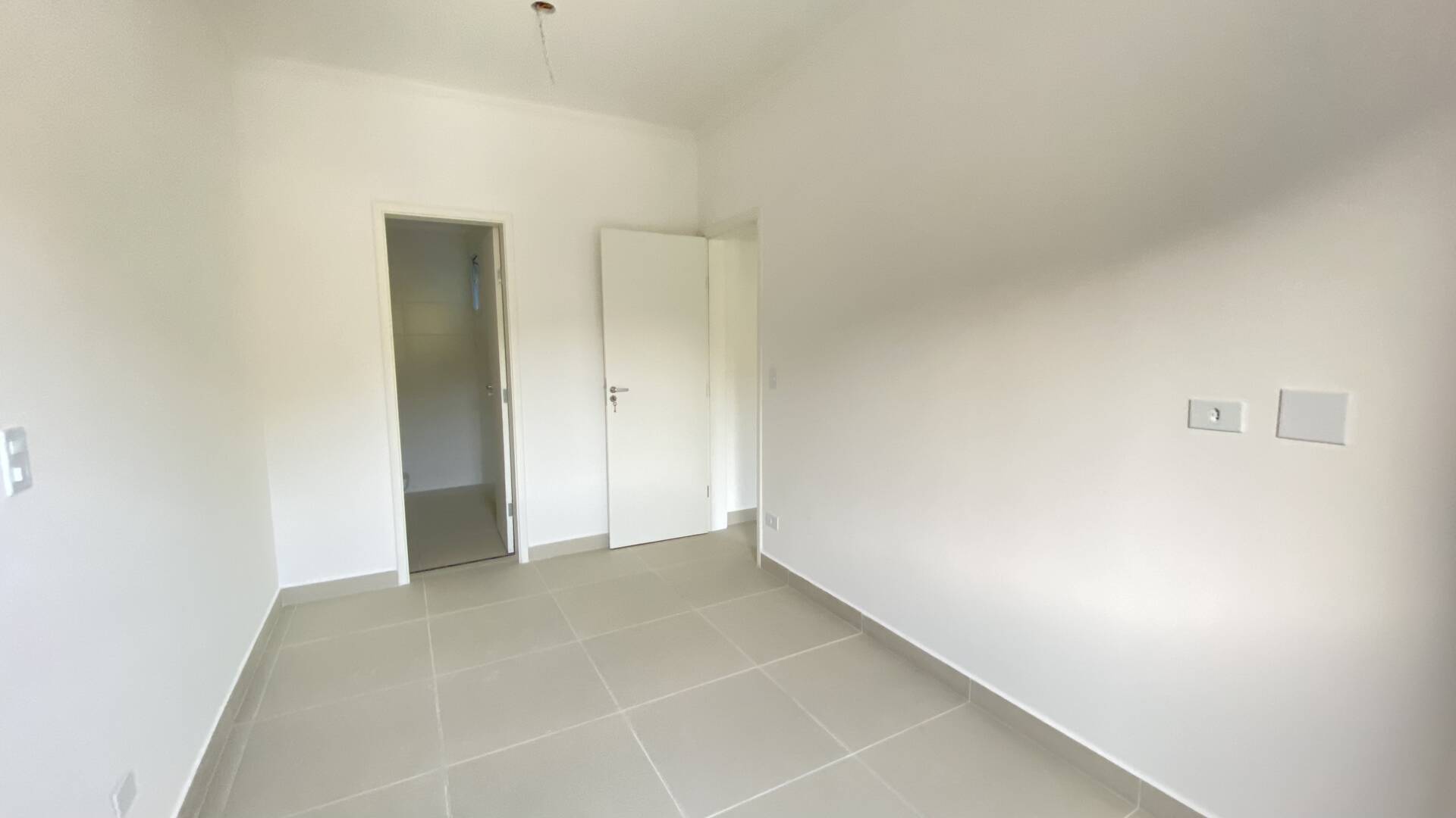 Apartamento à venda com 3 quartos, 98m² - Foto 17