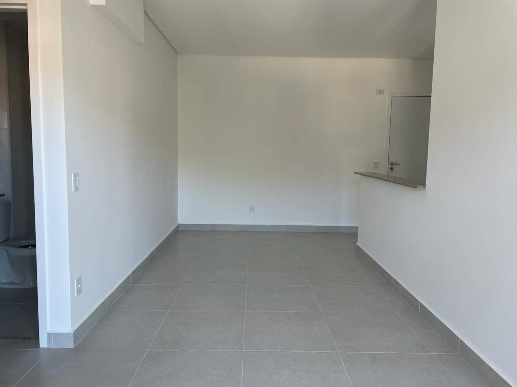 Apartamento à venda com 2 quartos, 64m² - Foto 31