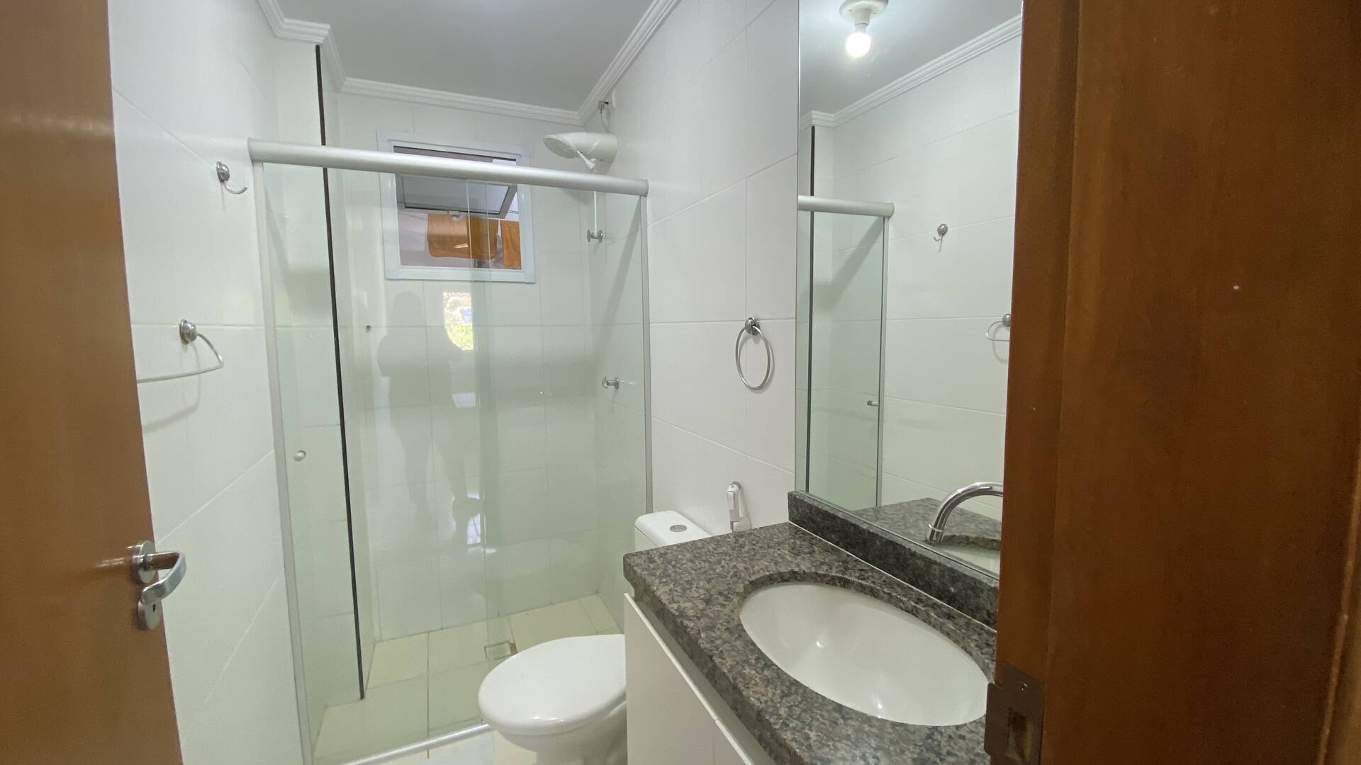 Apartamento à venda com 2 quartos, 70m² - Foto 24