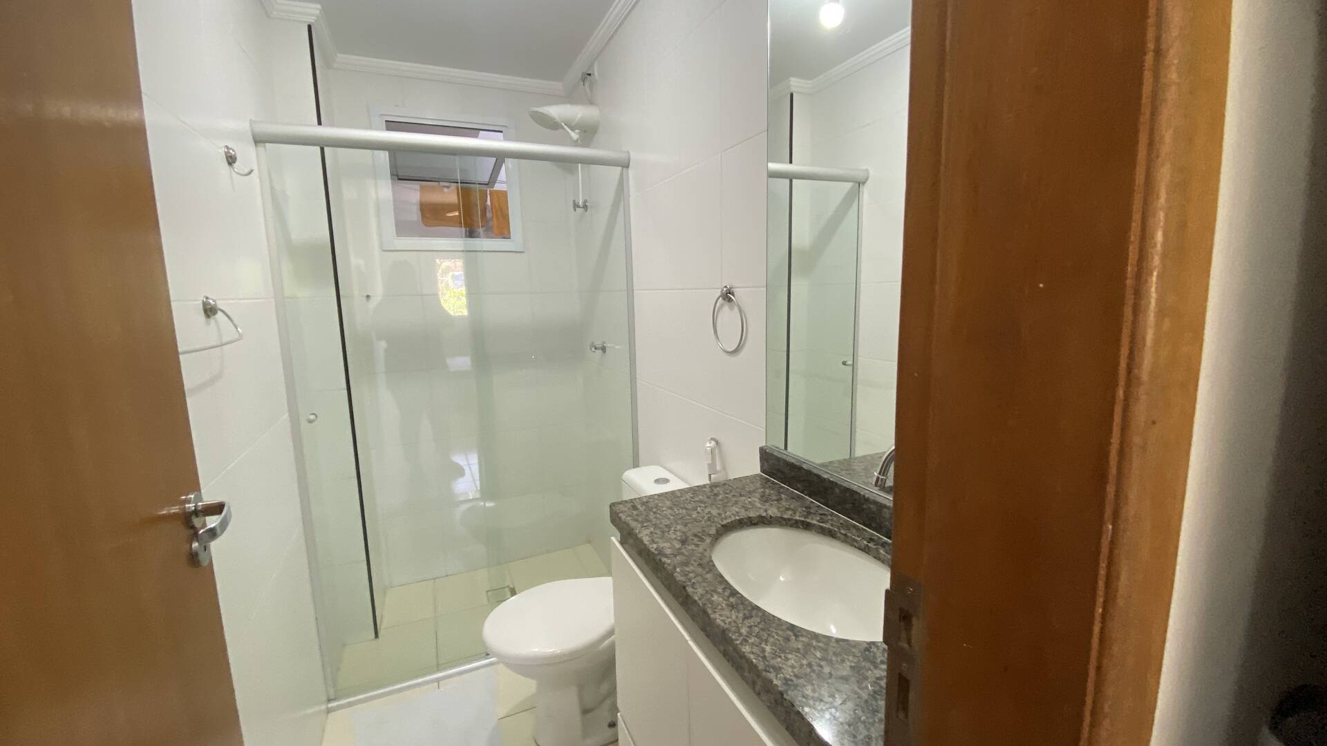 Apartamento à venda com 2 quartos, 70m² - Foto 26