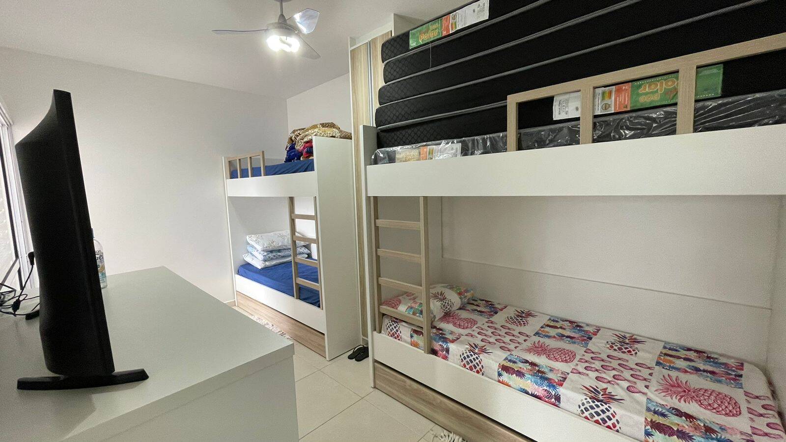 Apartamento à venda com 2 quartos, 62m² - Foto 12