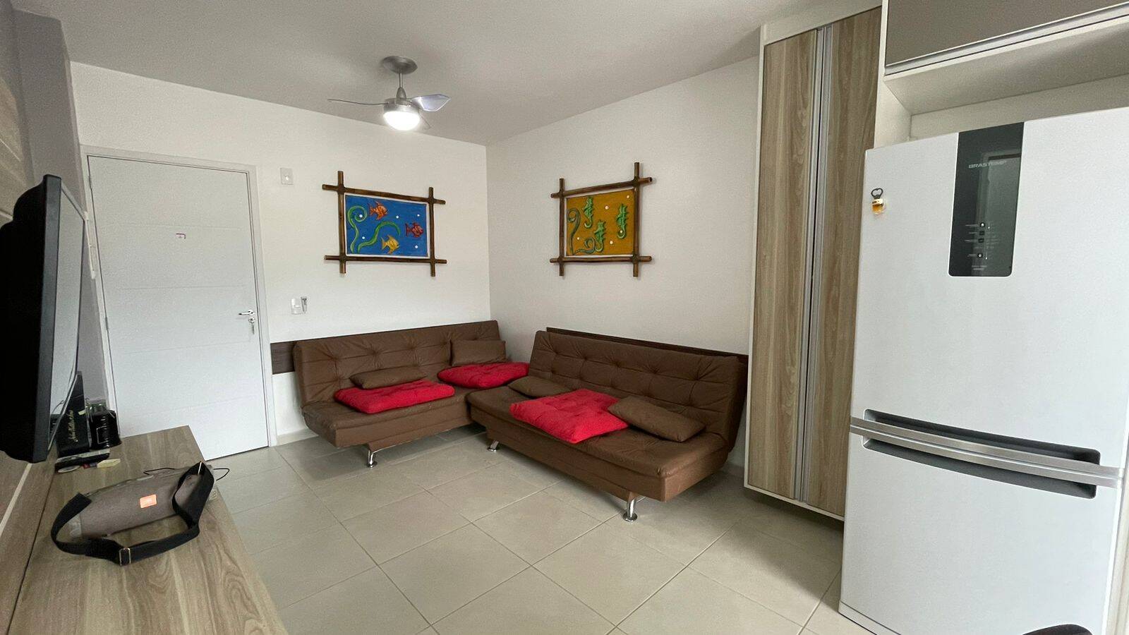 Apartamento à venda com 2 quartos, 62m² - Foto 7