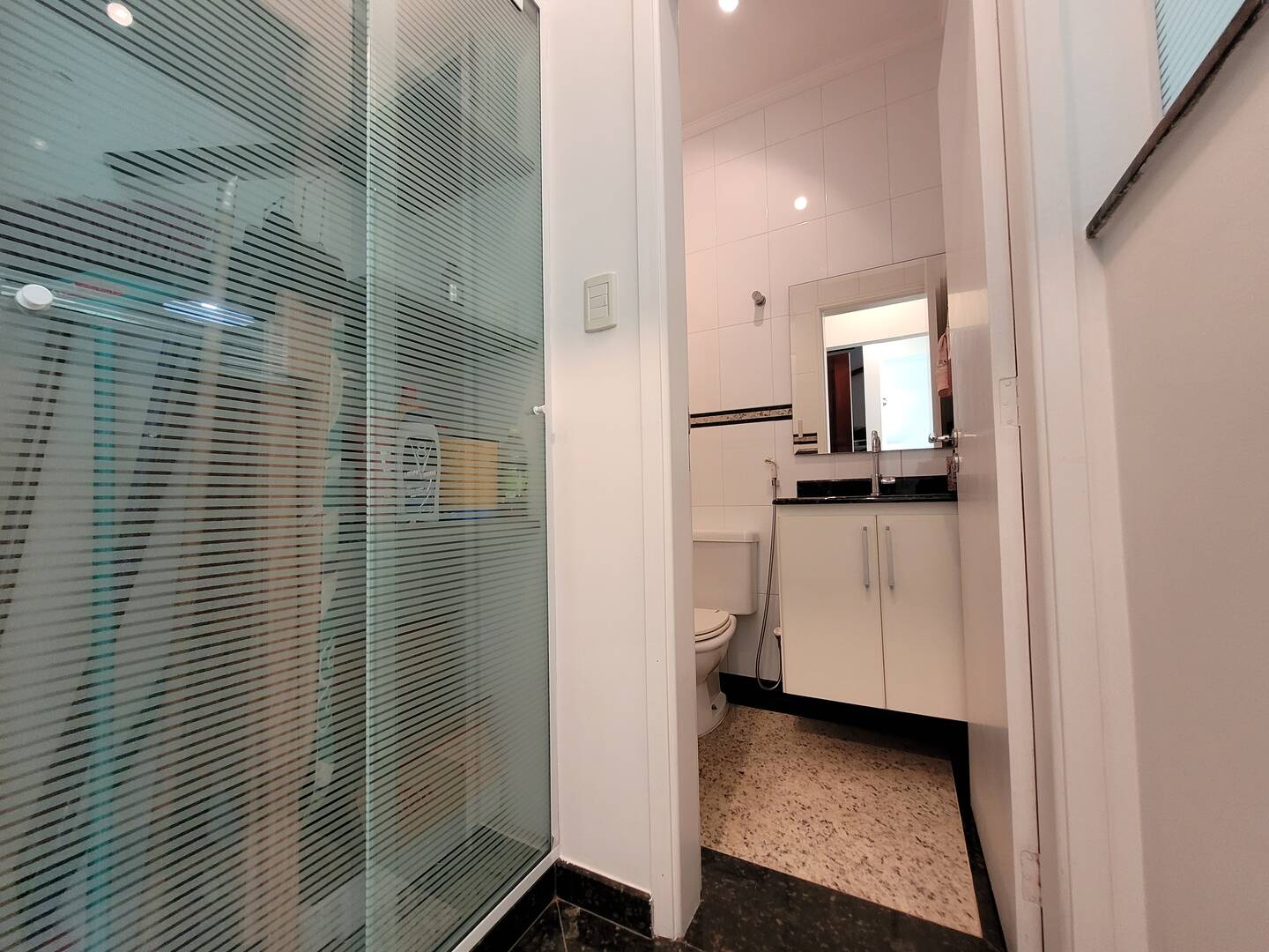 Casa à venda com 3 quartos, 200m² - Foto 3