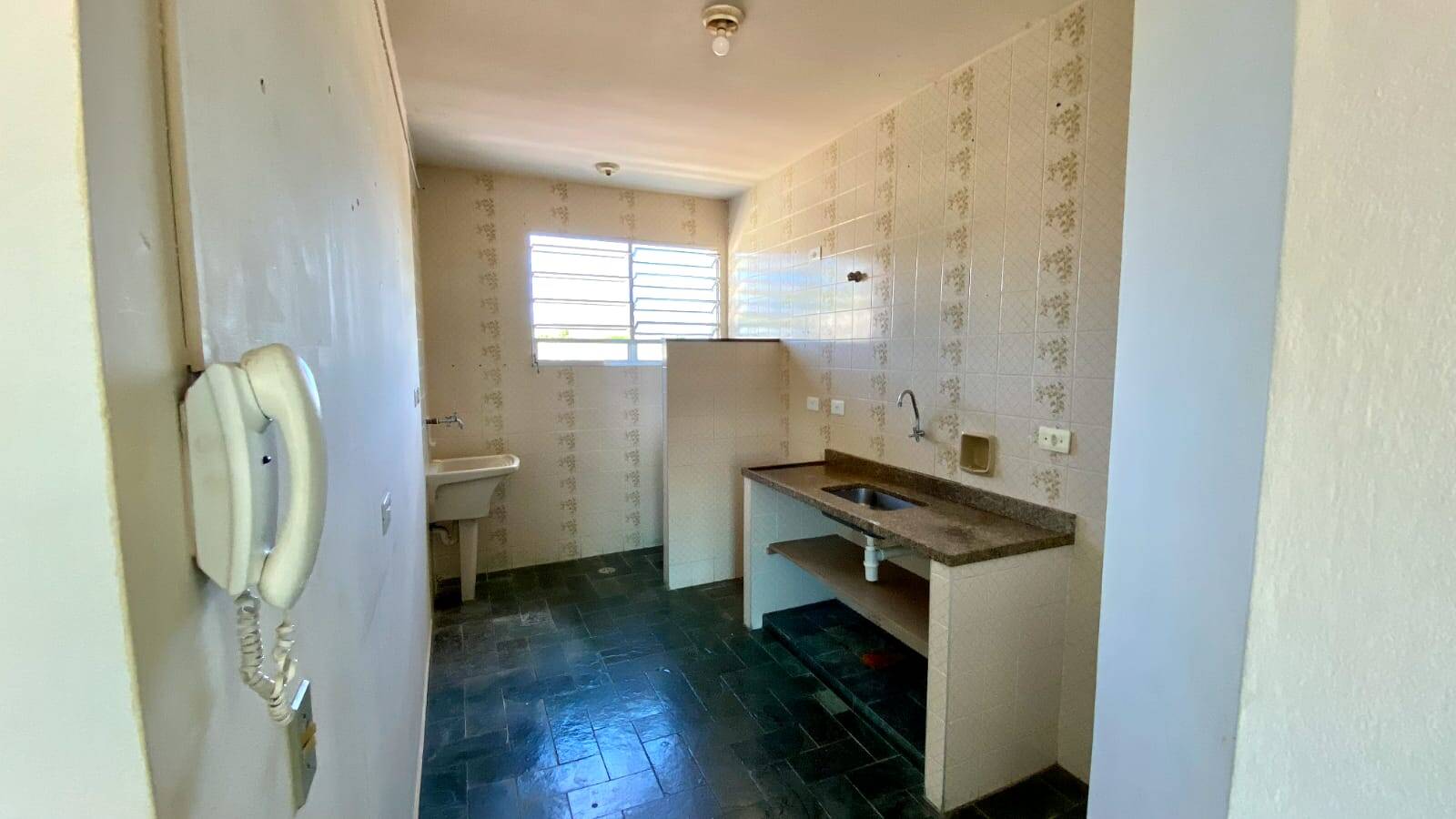 Apartamento à venda com 1 quarto, 64m² - Foto 7