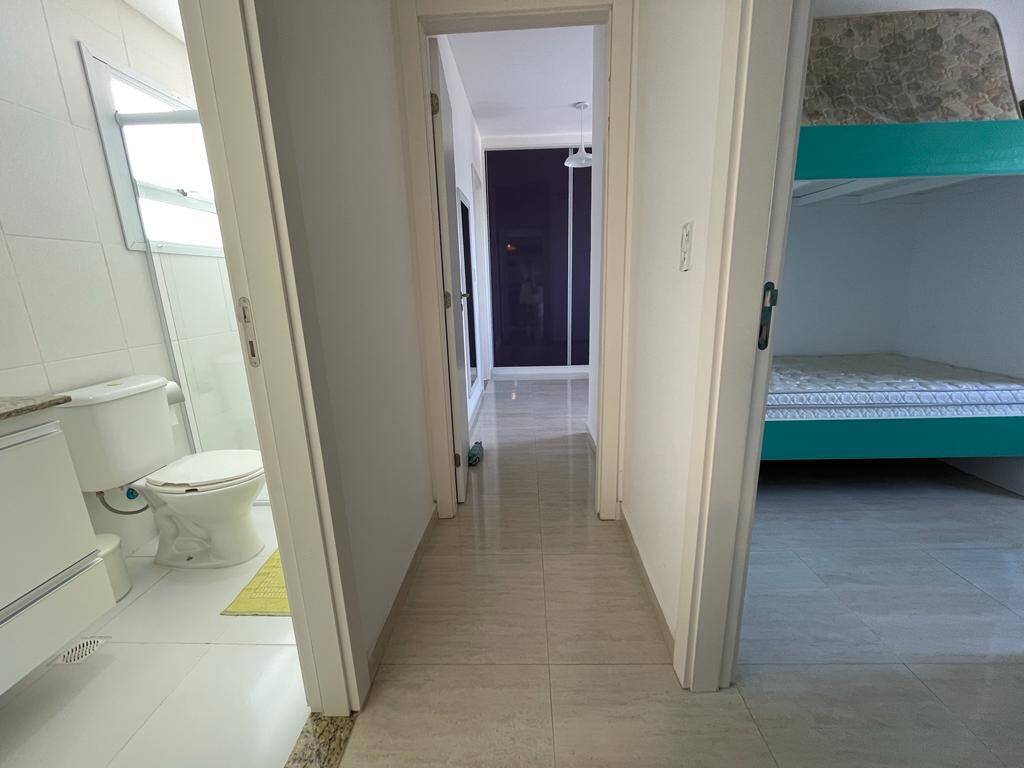 Apartamento à venda com 2 quartos, 70m² - Foto 30