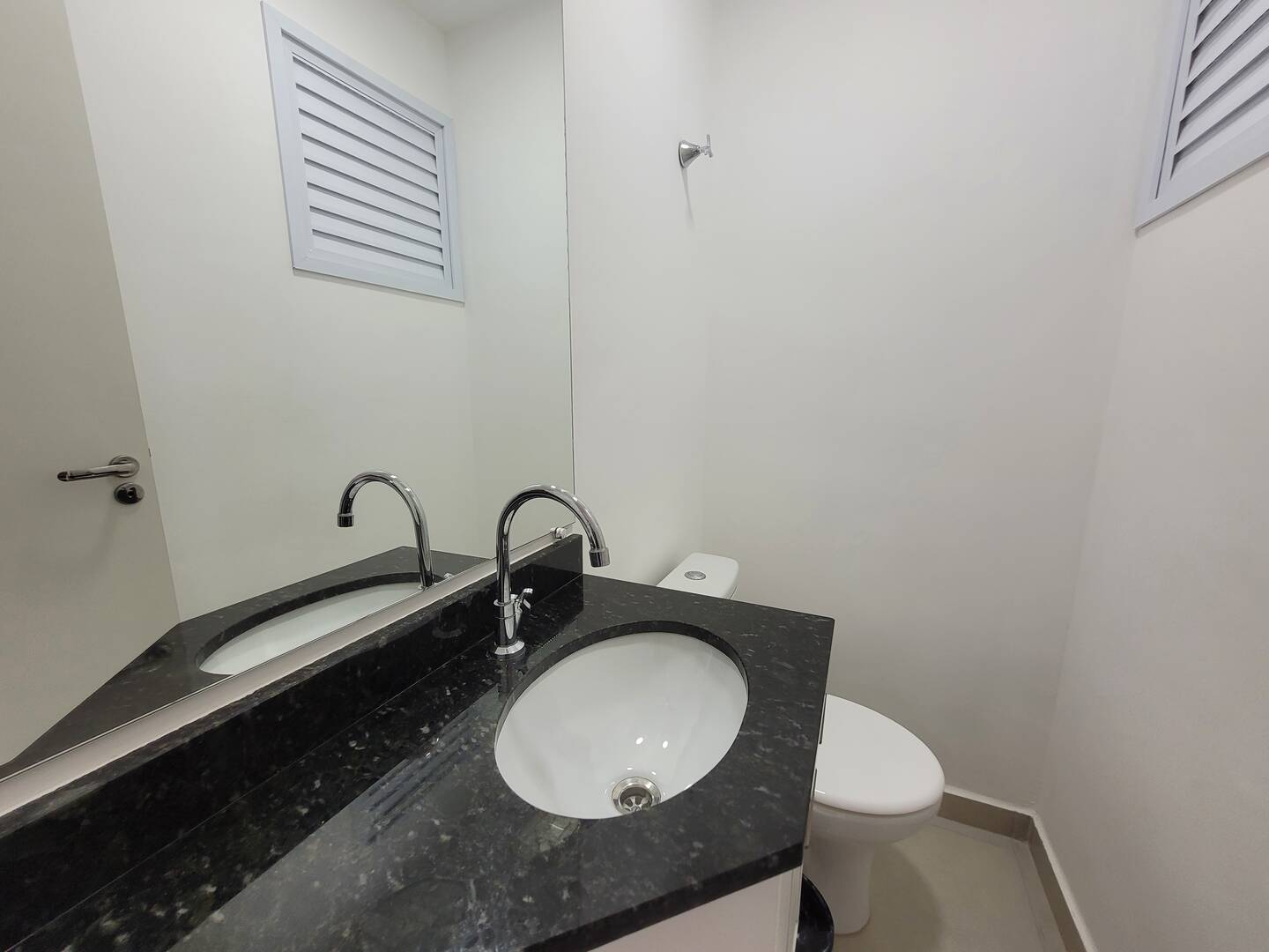 Apartamento à venda com 2 quartos, 71m² - Foto 73