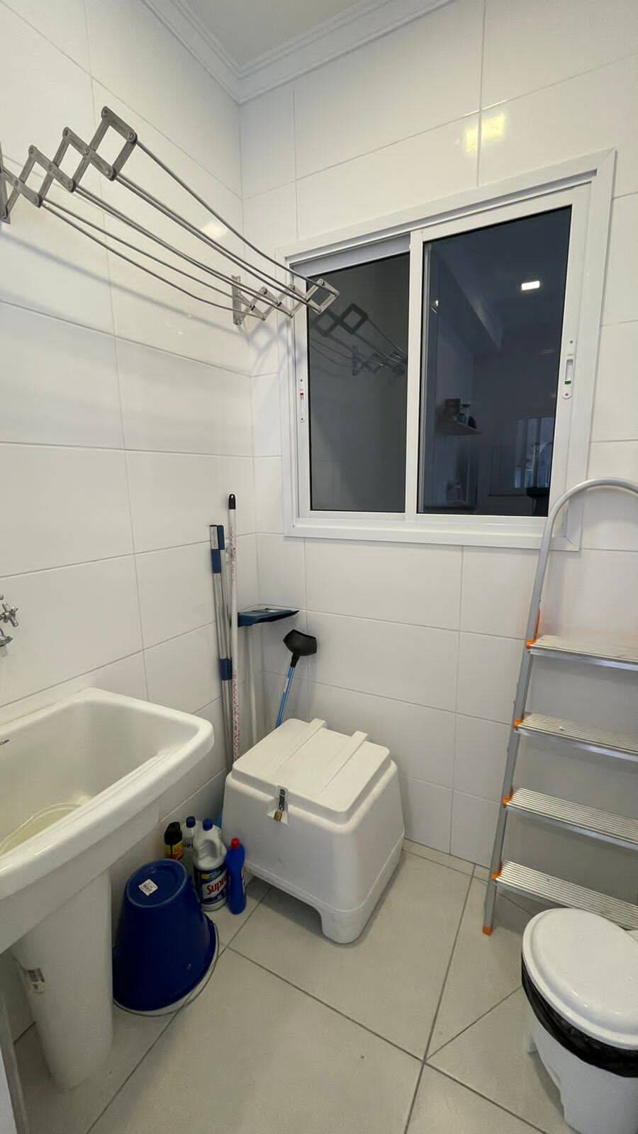 Apartamento à venda com 2 quartos, 62m² - Foto 5