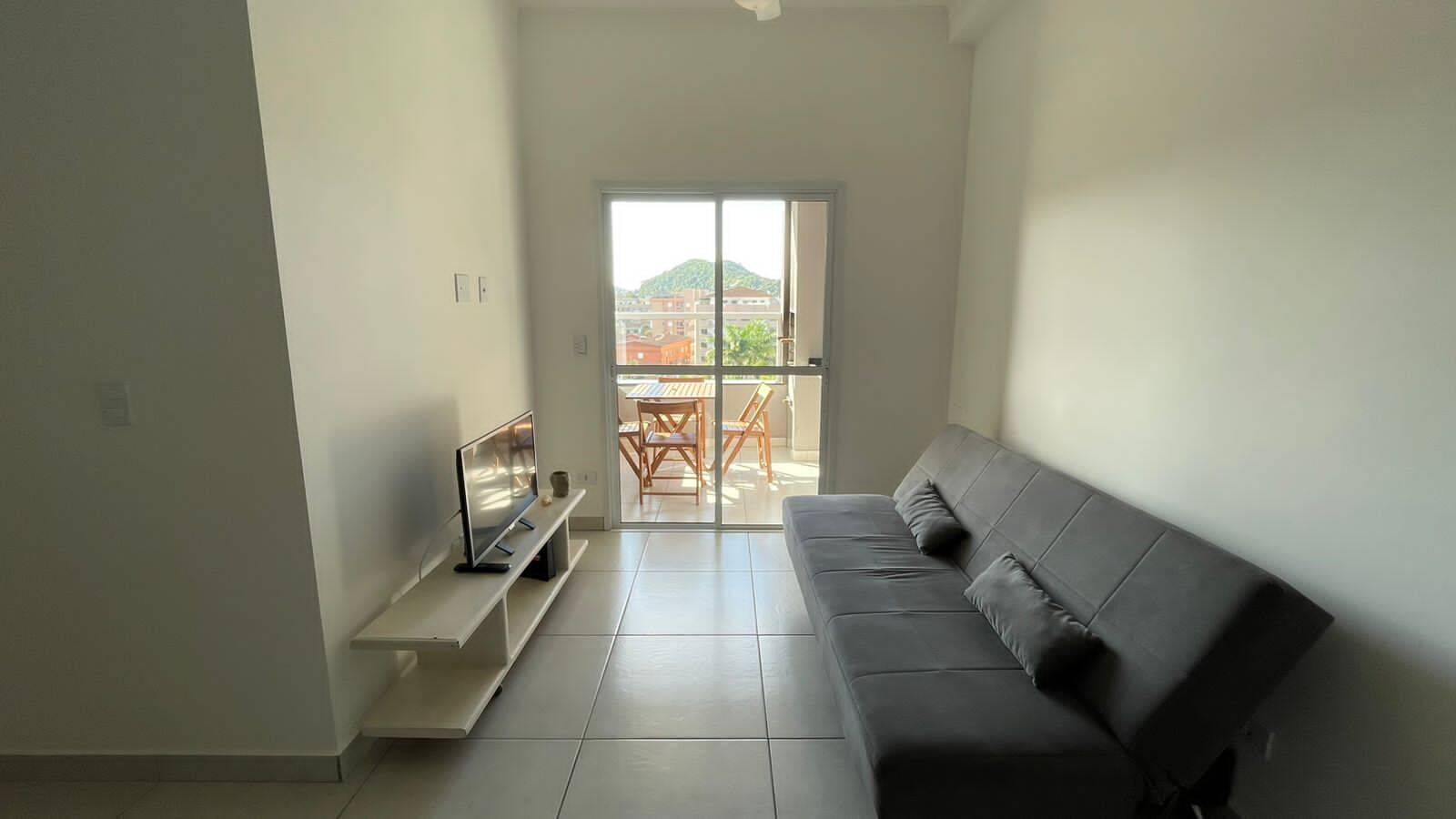 Apartamento à venda com 2 quartos, 62m² - Foto 2