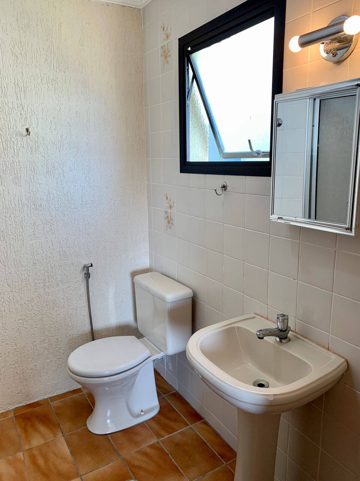 Apartamento à venda e aluguel com 2 quartos, 72m² - Foto 14