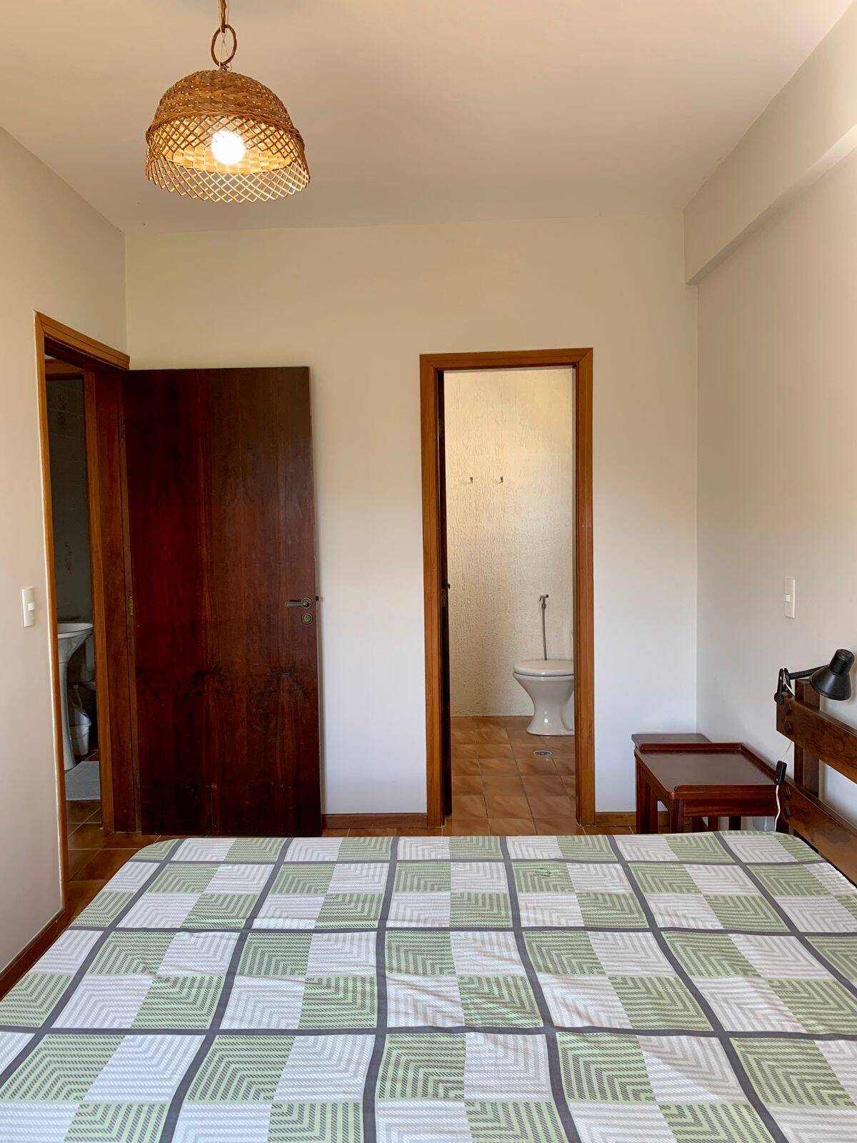 Apartamento à venda e aluguel com 2 quartos, 72m² - Foto 13