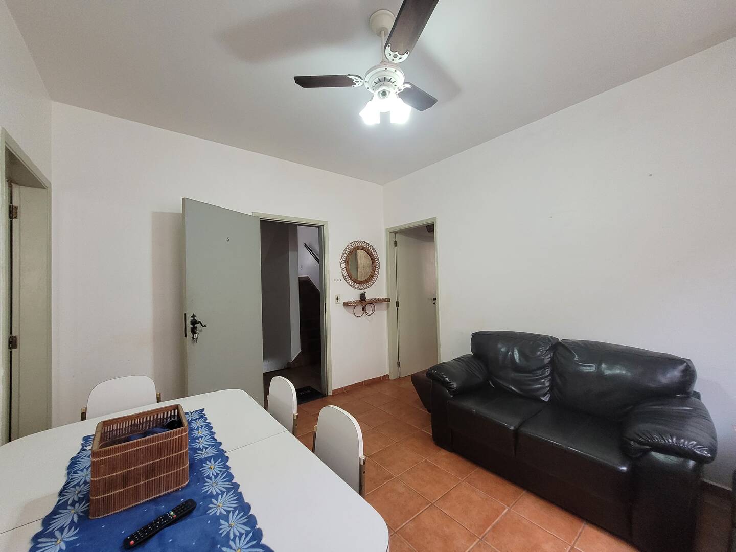 Apartamento à venda com 1 quarto, 60m² - Foto 4