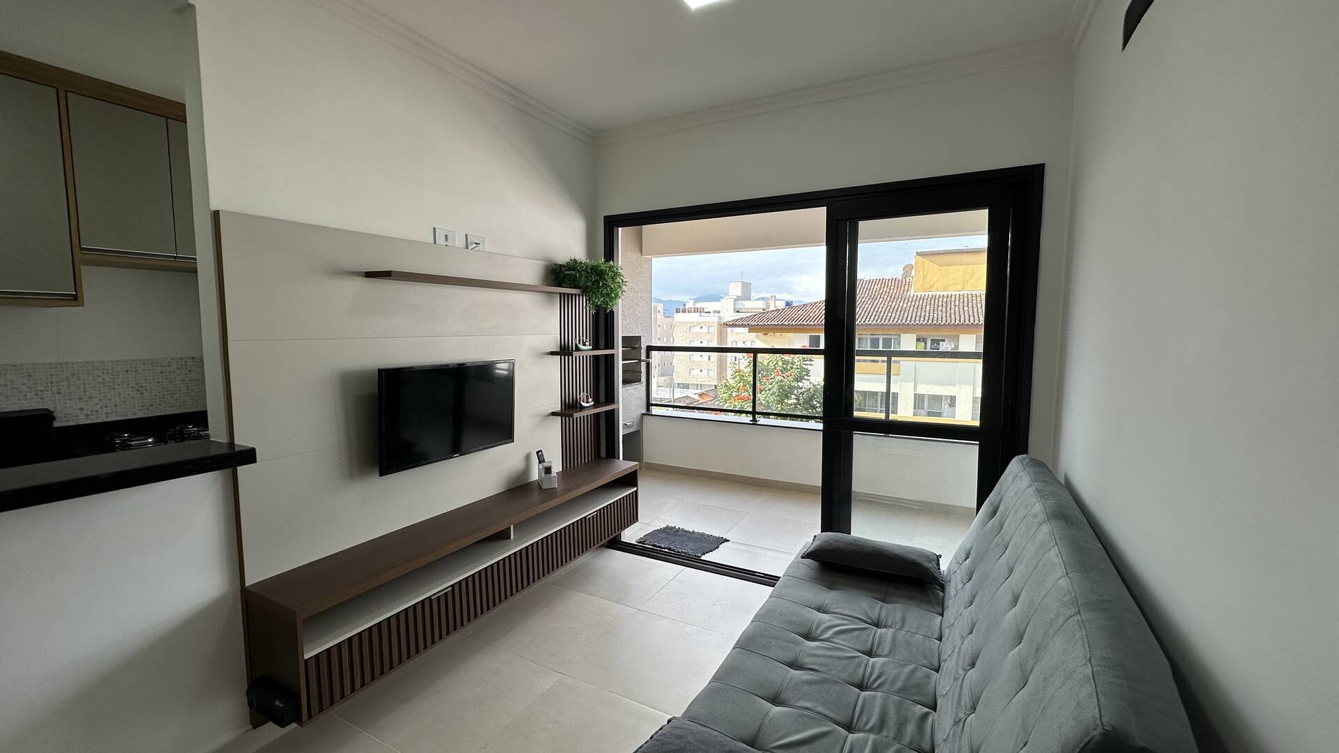 Apartamento à venda com 2 quartos, 67m² - Foto 5