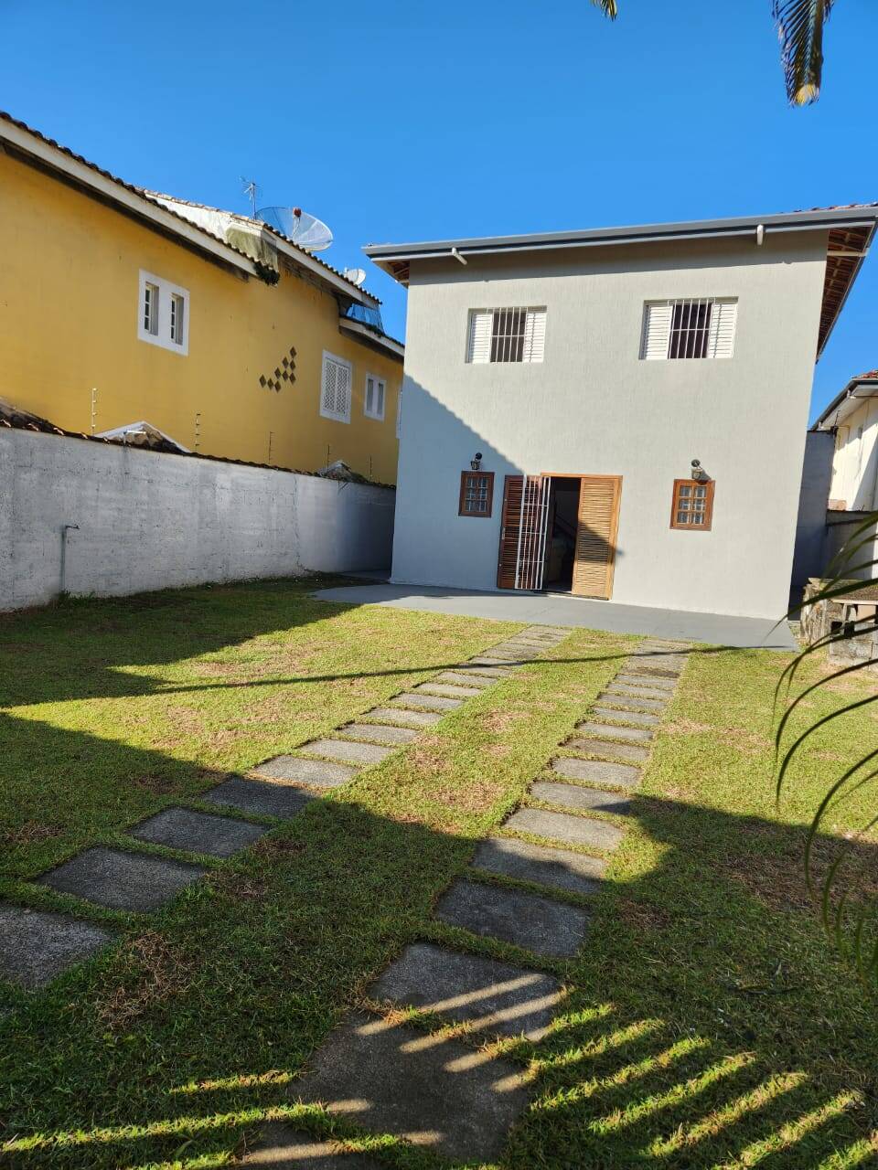 Apartamento à venda com 3 quartos, 140m² - Foto 3