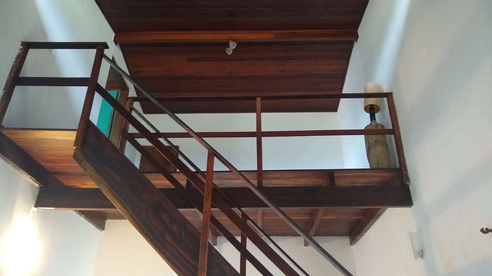 Casa à venda com 2 quartos, 210m² - Foto 11