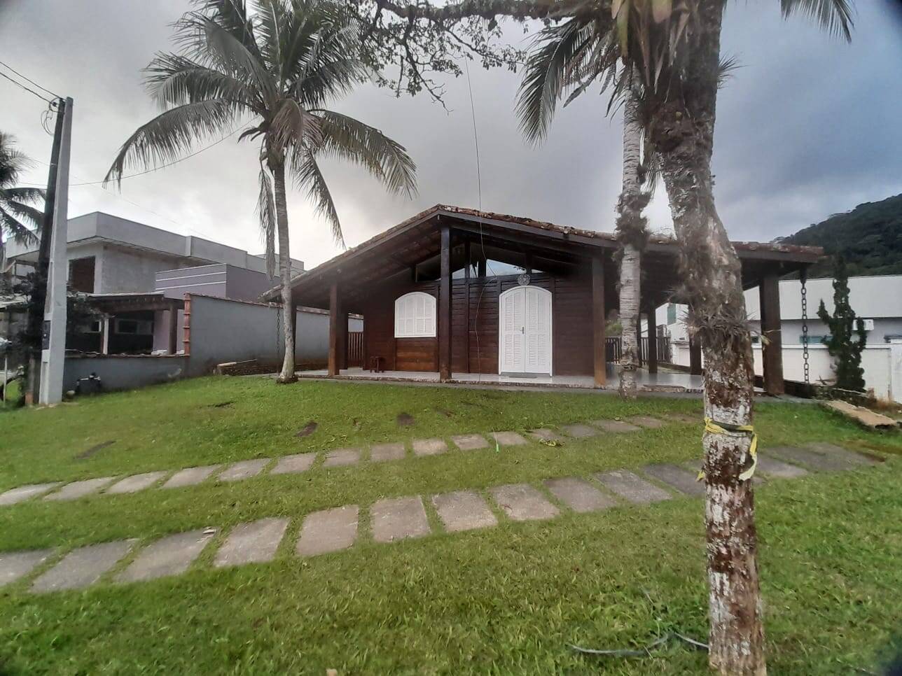 Casa à venda e aluguel com 4 quartos, 150m² - Foto 12