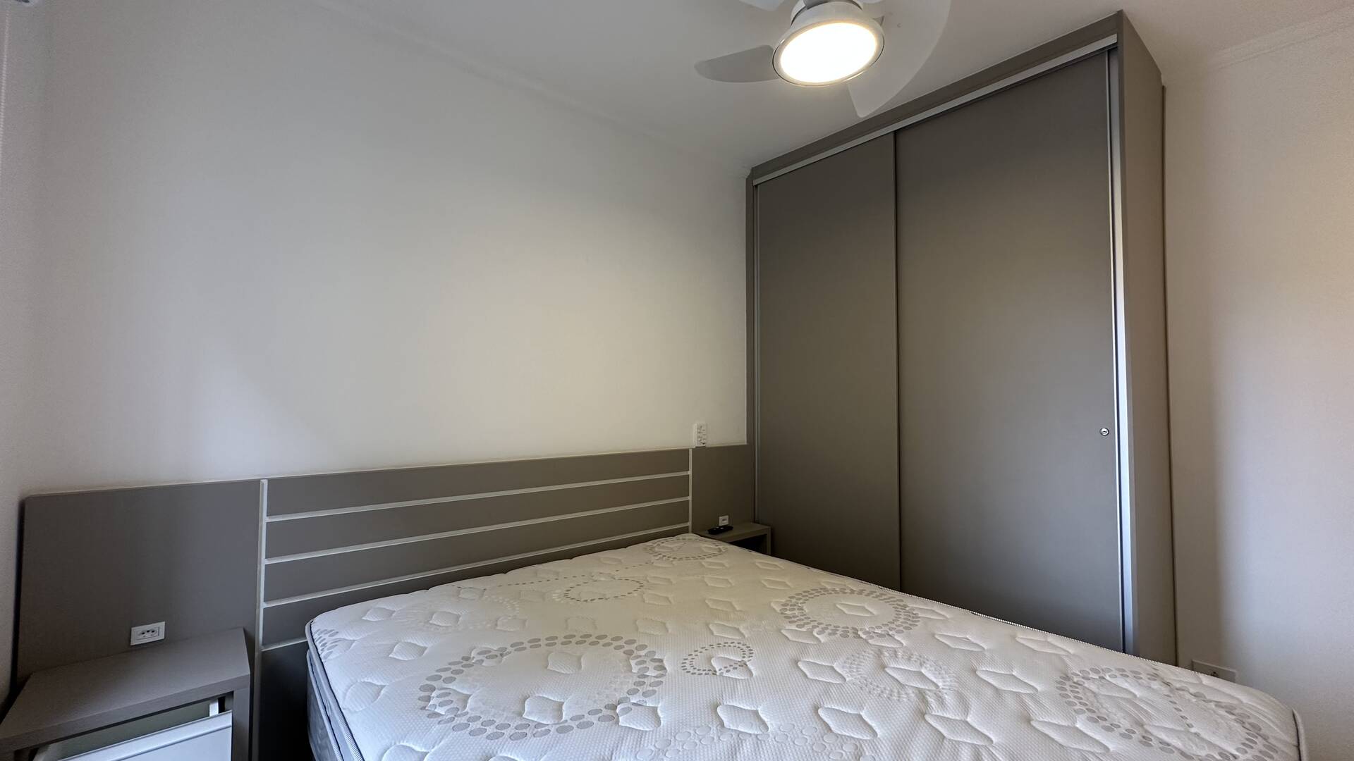 Apartamento à venda com 2 quartos, 67m² - Foto 25