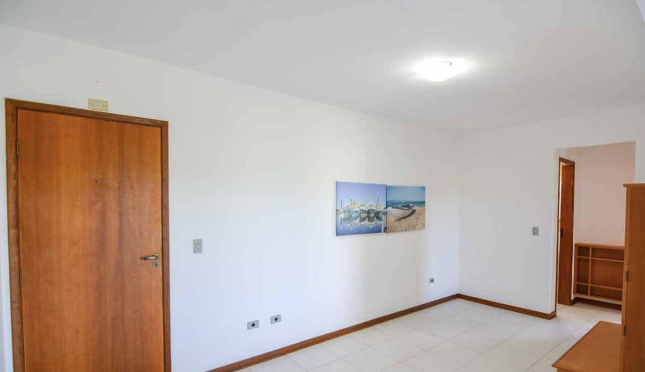 Apartamento à venda com 2 quartos, 67m² - Foto 13