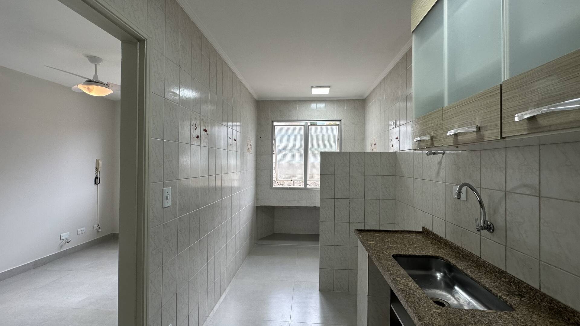 Apartamento à venda com 2 quartos, 62m² - Foto 13