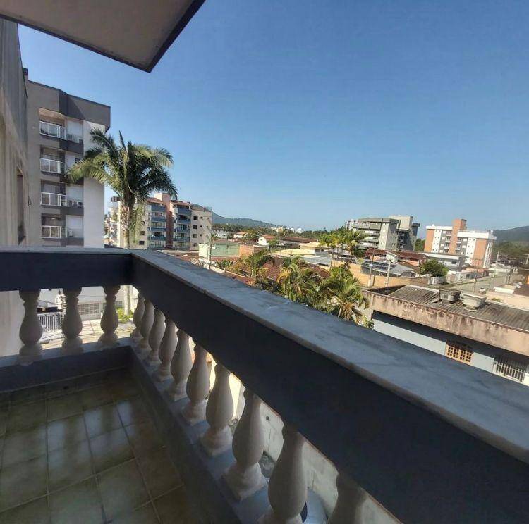 Apartamento à venda e aluguel com 3 quartos, 85m² - Foto 4