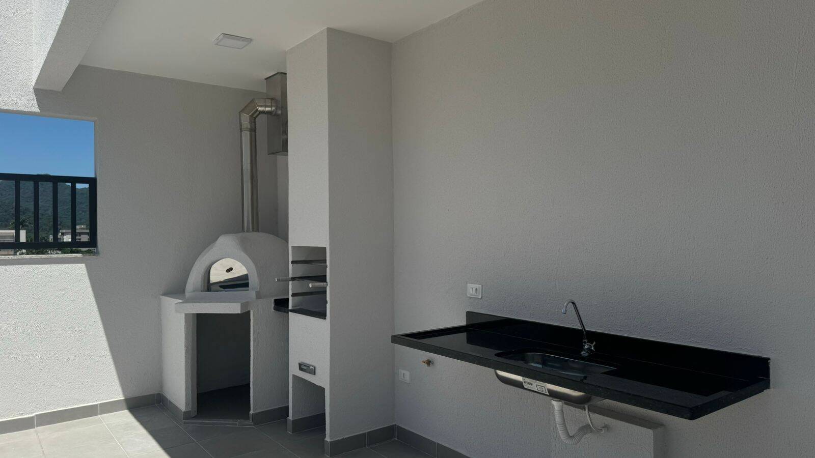 Apartamento à venda com 2 quartos, 75m² - Foto 30