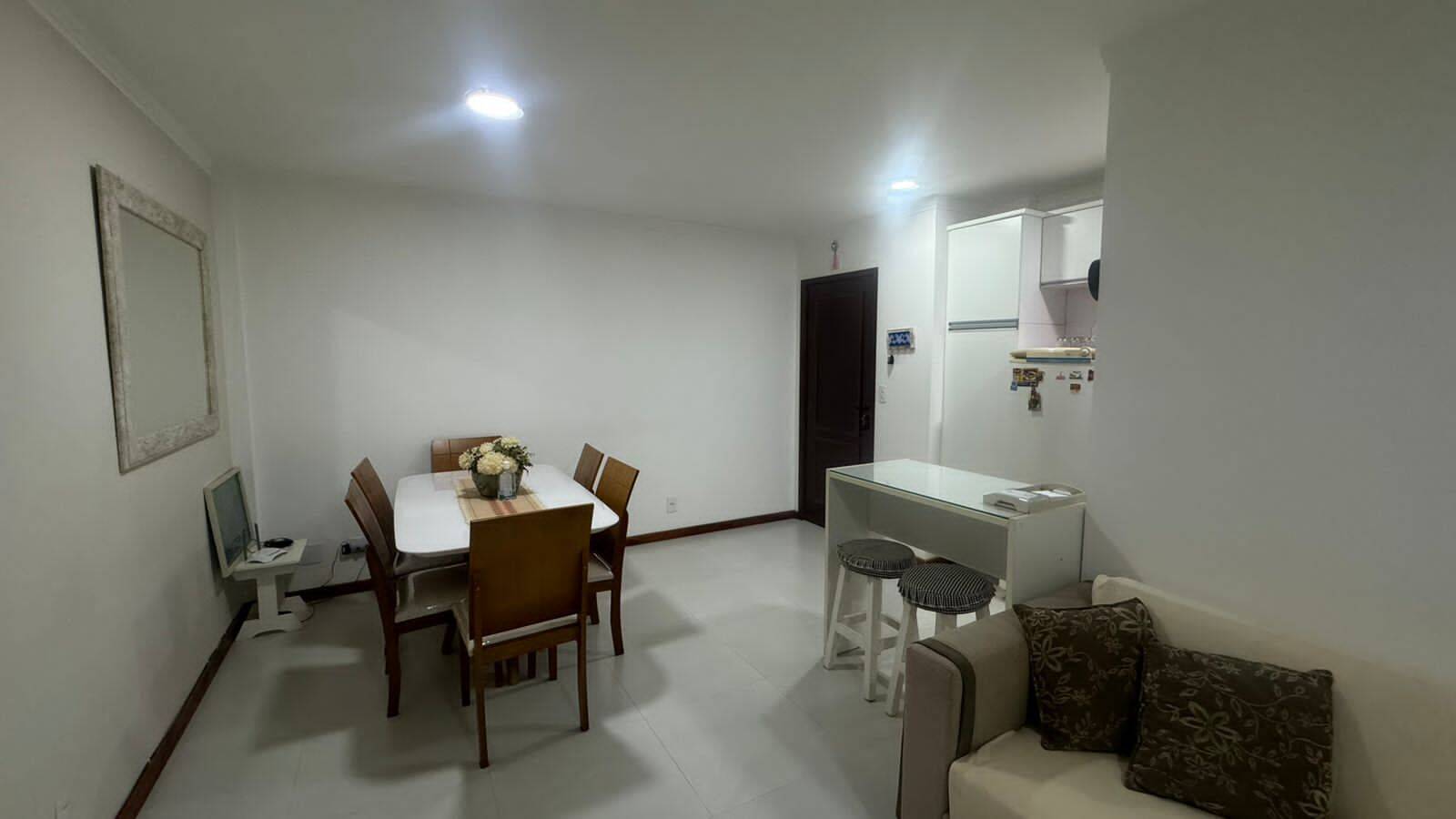 Apartamento à venda com 2 quartos, 66m² - Foto 6