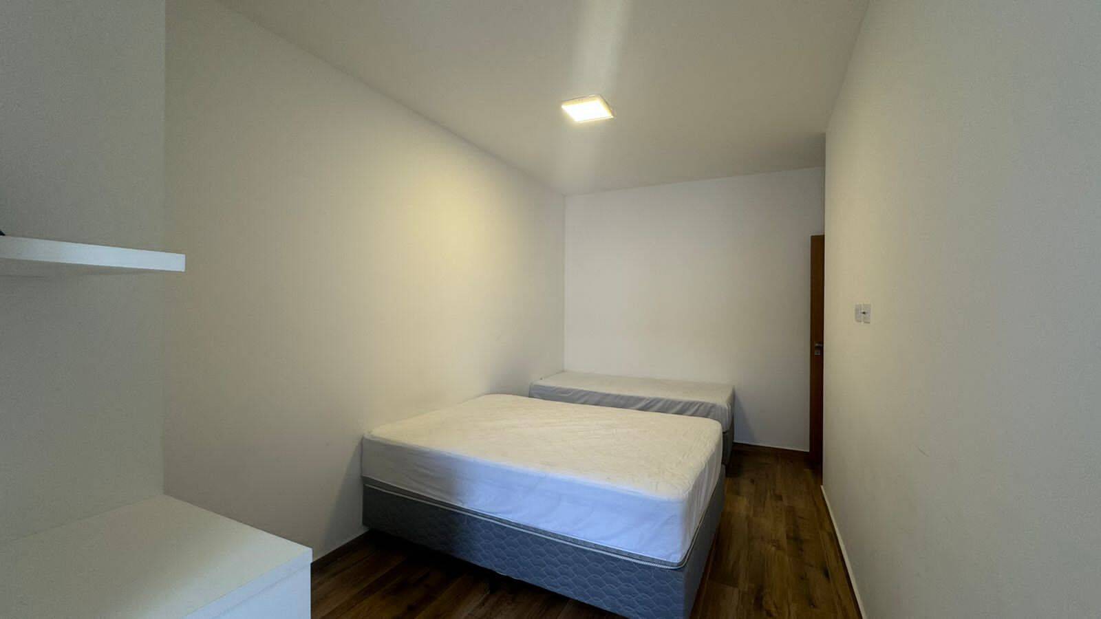 Apartamento à venda com 2 quartos, 72m² - Foto 14