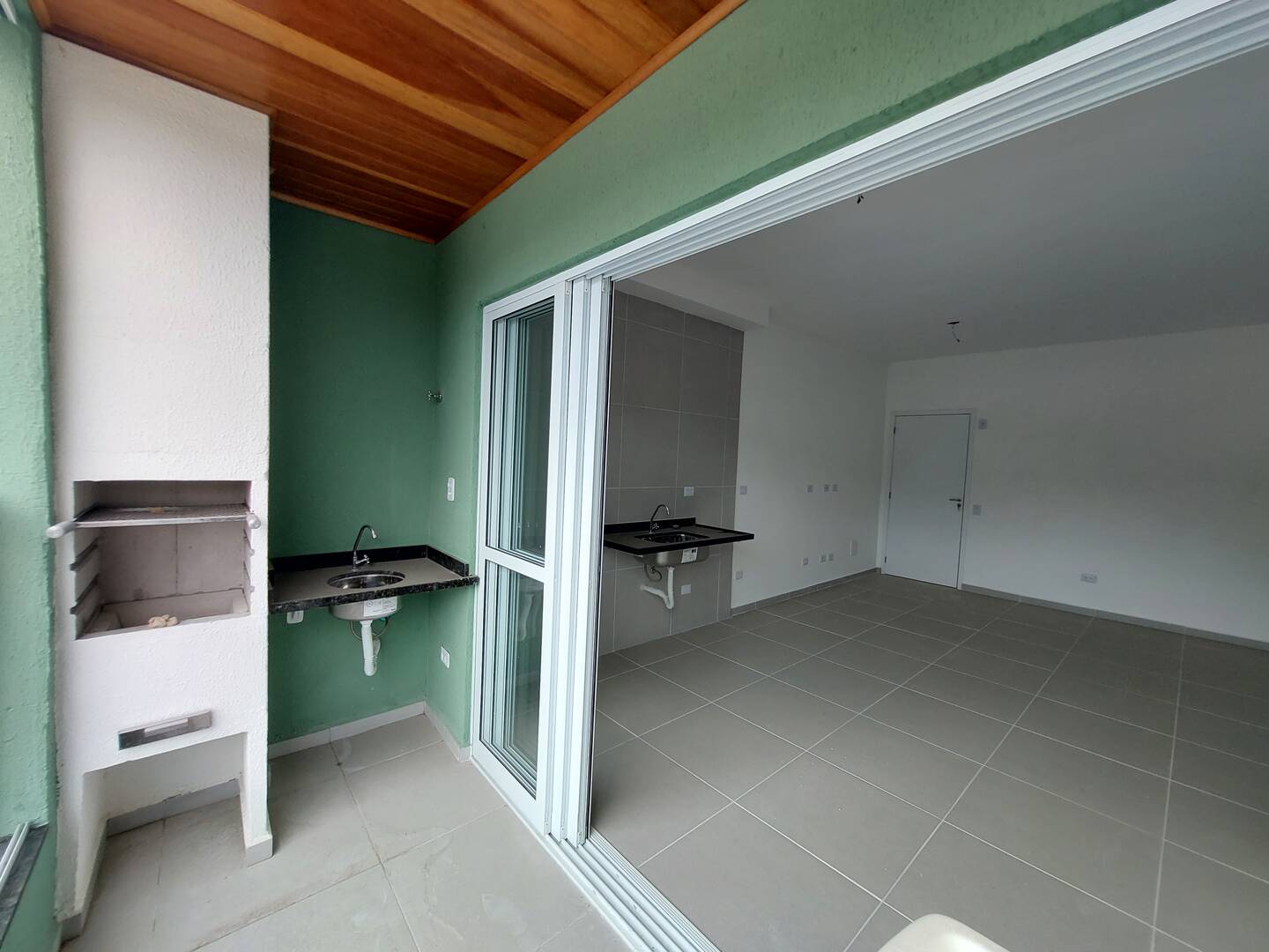 Apartamento à venda com 1 quarto, 37m² - Foto 13