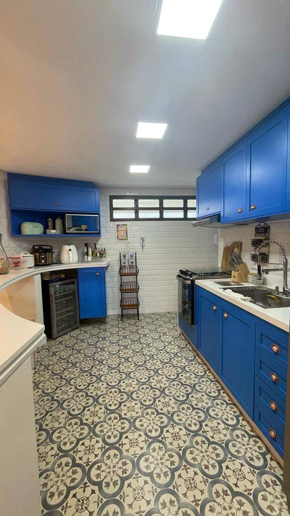 Apartamento à venda com 2 quartos, 120m² - Foto 18