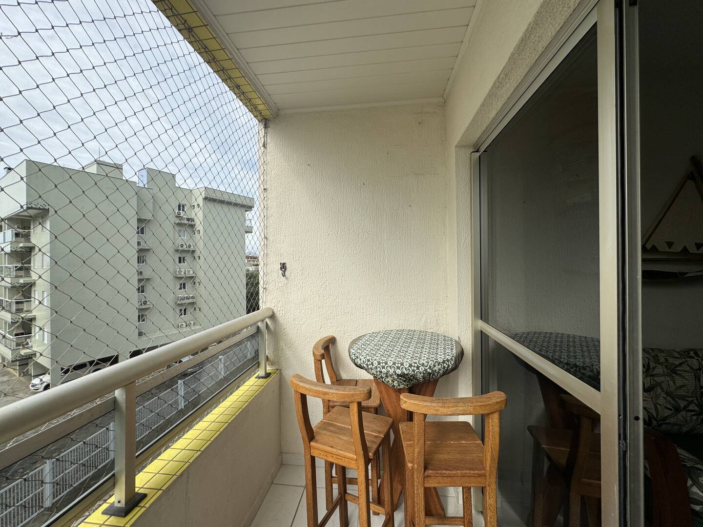 Apartamento à venda com 2 quartos, 54m² - Foto 3