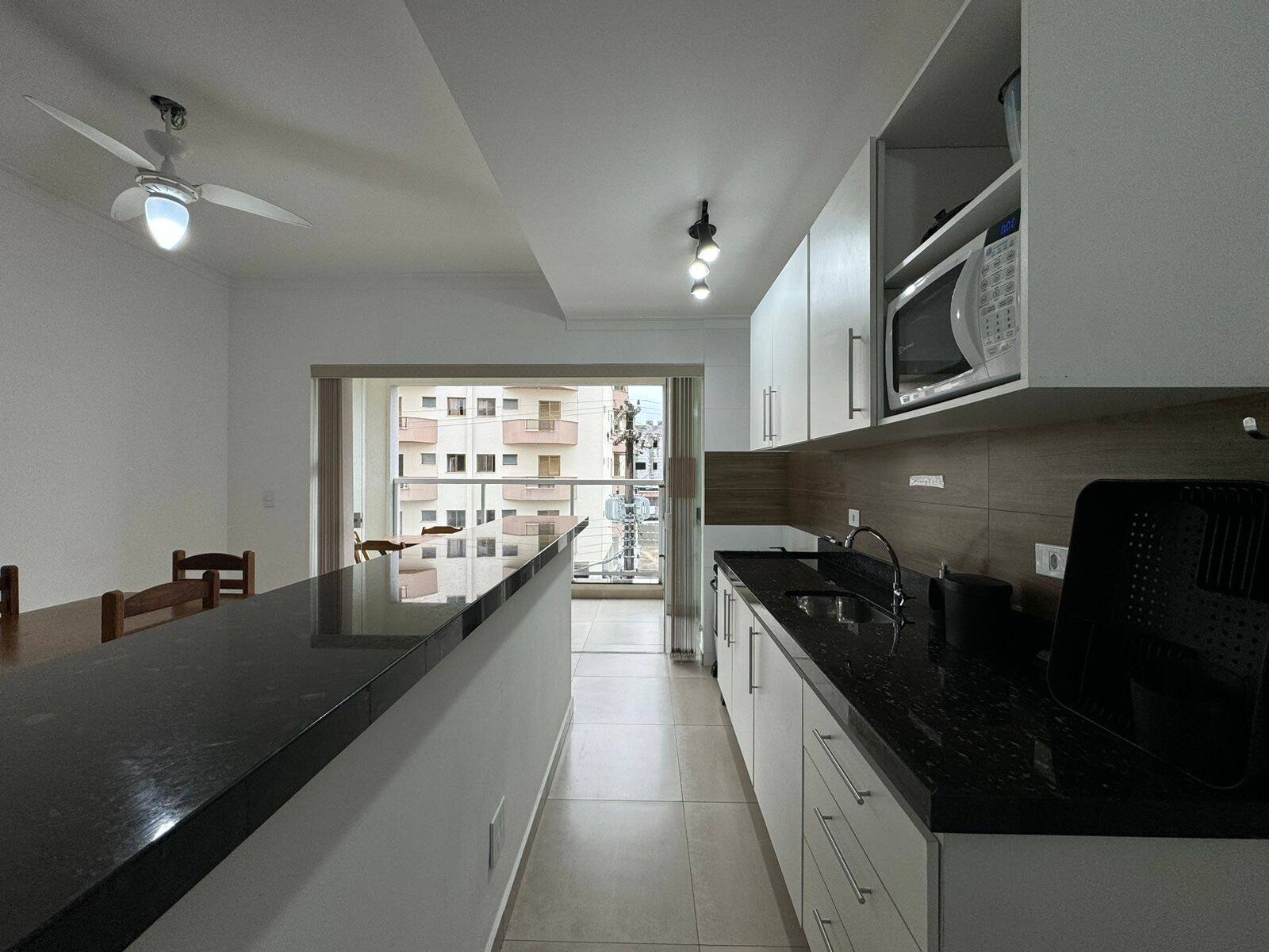 Apartamento à venda com 2 quartos, 66m² - Foto 24